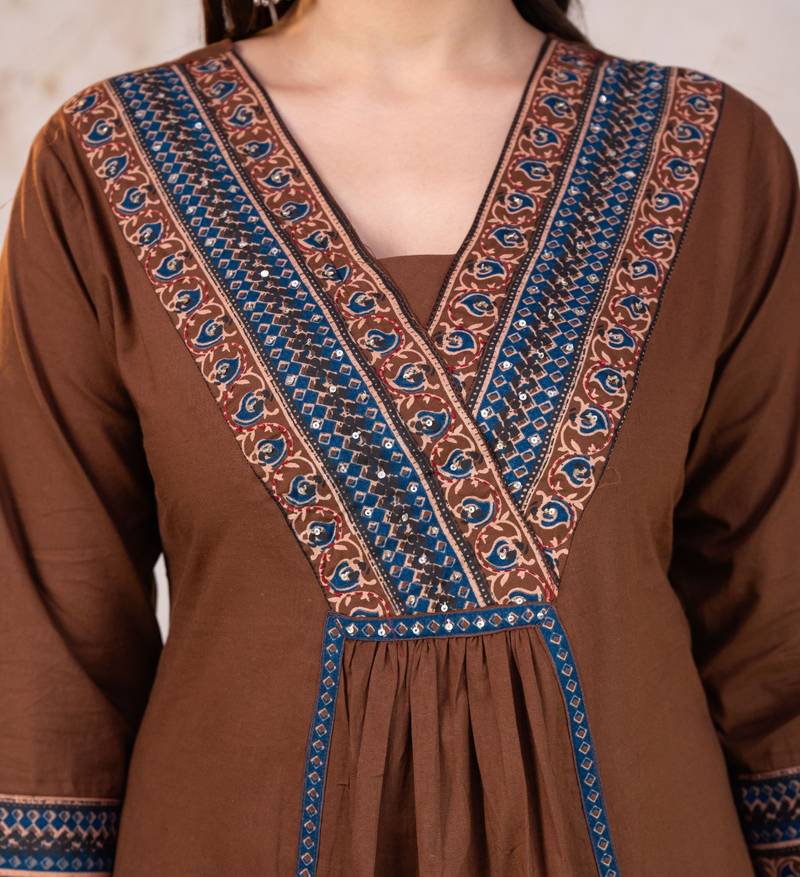 Beautiful jaipuri brown cotton kurti pant set with a geometric print dupatta and intricate embroidery detailing