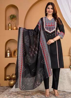 Beautiful jaipuri black printed cotton dupatta with a distinct red and blue ethnic border. 1