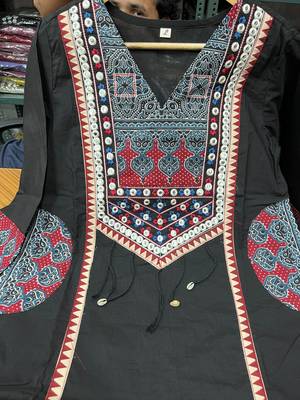 Beautiful jaipuri black printed cotton dupatta with a distinct red and blue ethnic border. 4