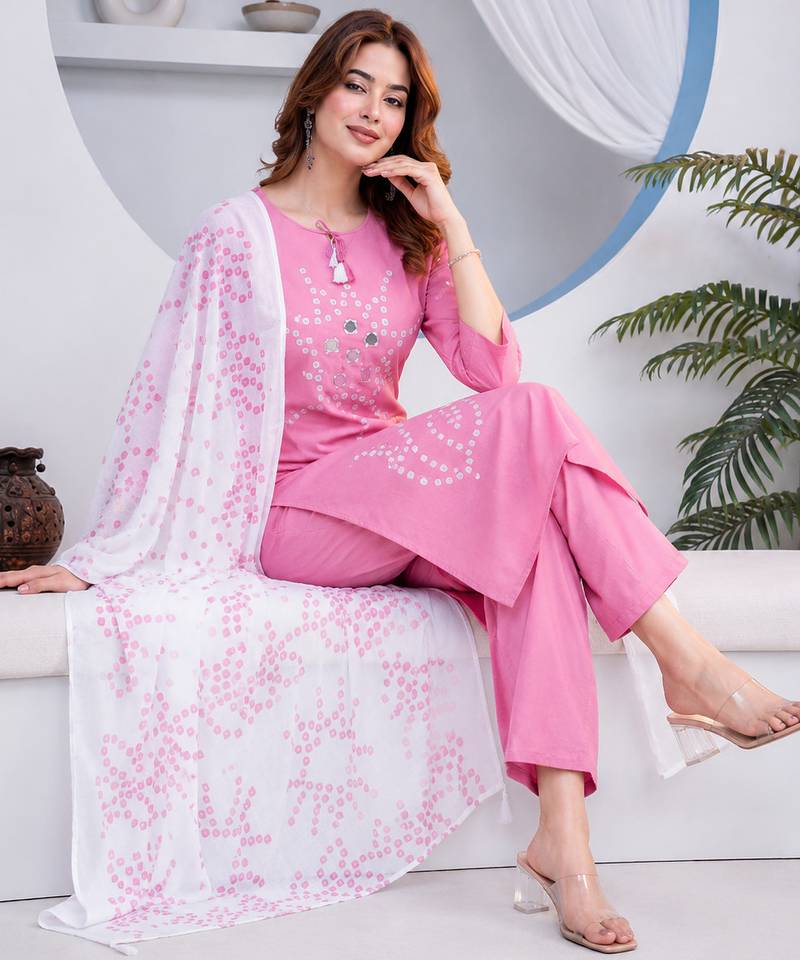 Beautiful jaipuri pink straight-fit  bandhani design cotton kurta set