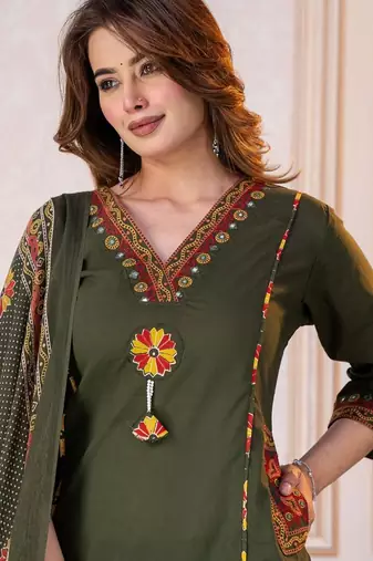 Beautiful olive green tassel meadow suit set