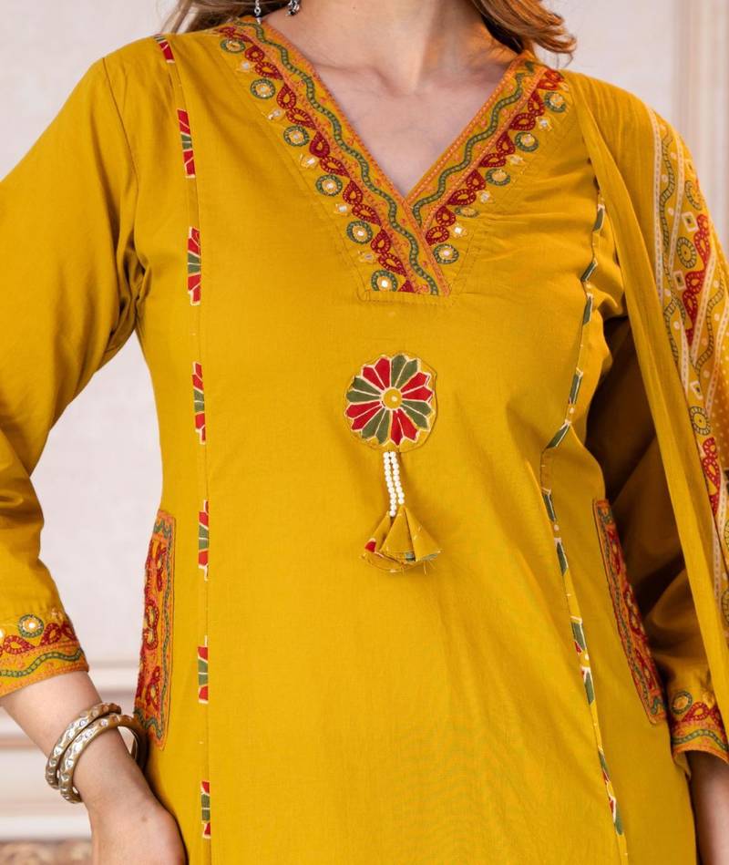 Beautiful yellow tassel meadow suit set