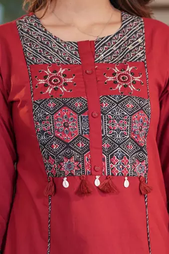 Beautiful red kurta set with printed pant dupatta