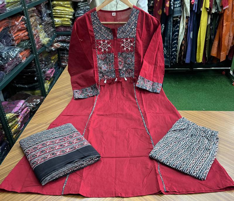 Beautiful red kurta set with printed pant dupatta