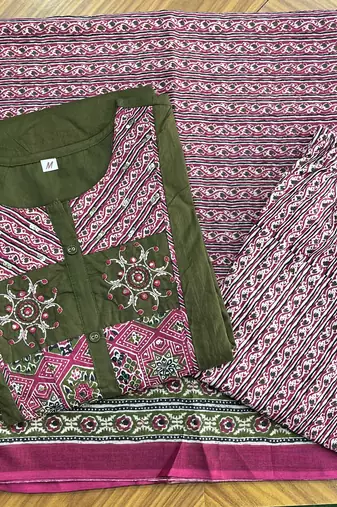 Beautiful green kurta set with printed pant dupatta