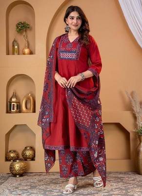 Beautiful maroon a-line kurta set with printed pant dupatta 2