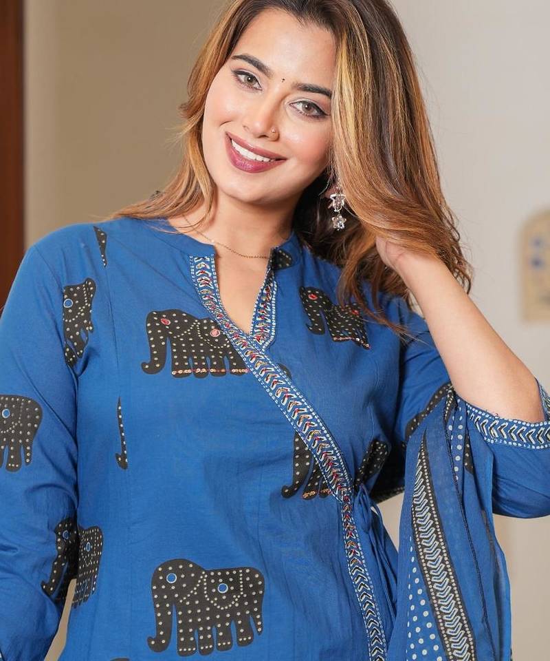 Beautiful blue 3-piece pure cotton kurta set
