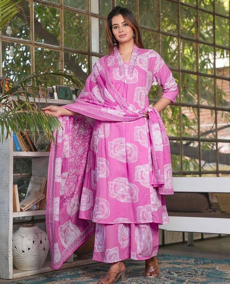 Beautiful pink 3-piece pure cotton kurta set