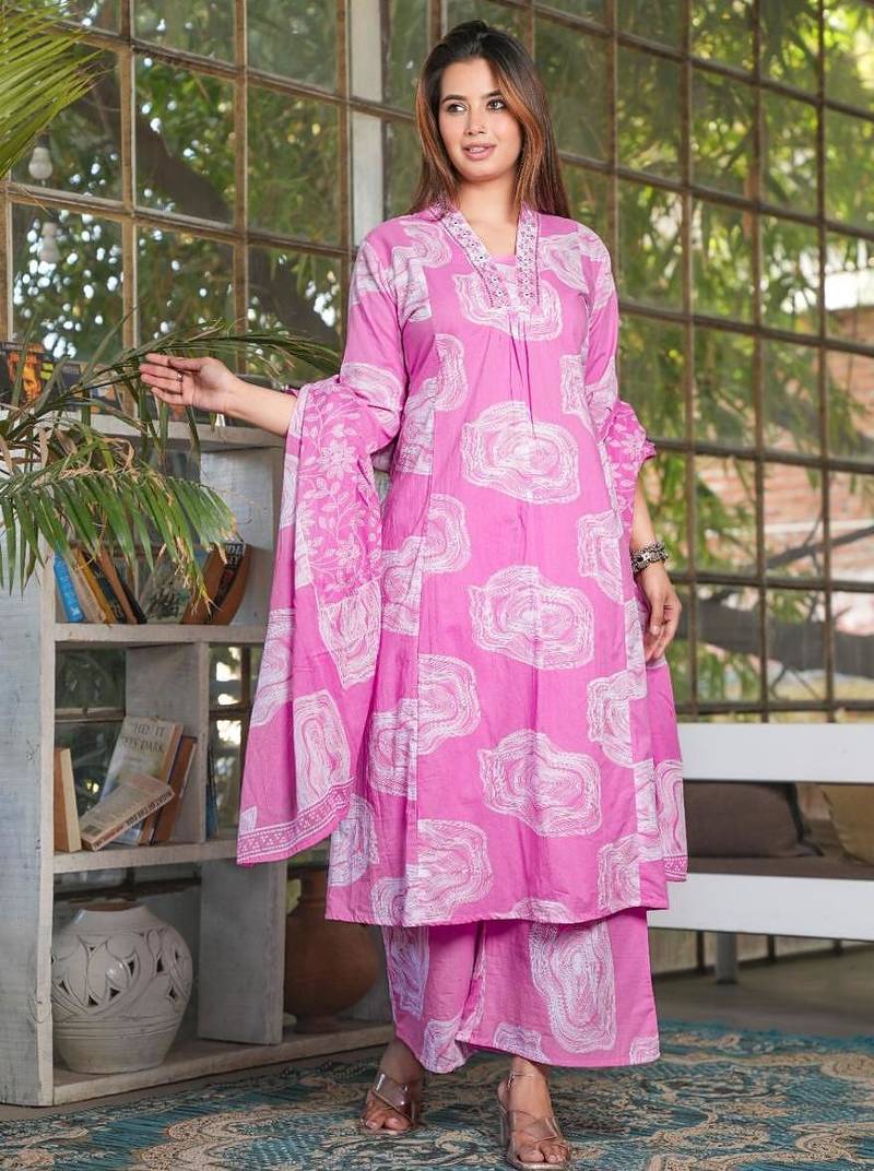 Beautiful pink 3-piece pure cotton kurta set