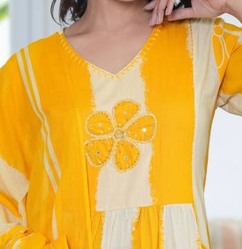 An elegant yellow and cream 3-piece pure cotton suit set 3