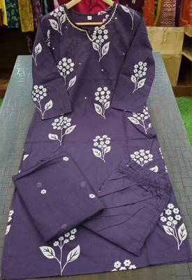 Beautiful purple kurta set with pant and dupatta 4