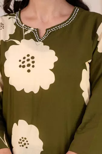Beautiful printed green kurta set with pant and dupatta