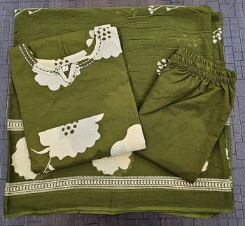 Beautiful printed green kurta set with pant and dupatta 5
