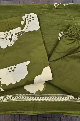 Beautiful printed green kurta set with pant and dupatta