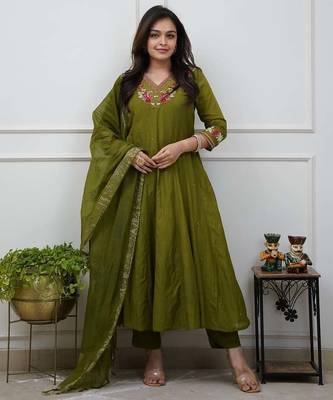 Beautiful  a green colored embroidered cotton blend anarkali suit set with a dupatta 1
