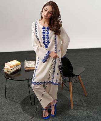 Cream chanderi silk sequin embroidered round neck pakistani kurta set 3