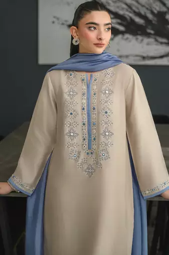 Beige chanderi silk sequin embroidered kurta set with aqua chinon dupatta