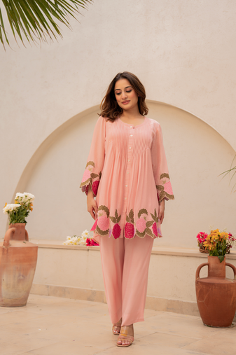 Peach chanderi silk sequence embroidered round neck kurta co-ord set