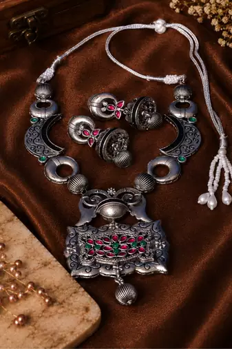 Tribal Bloom Oxidized Silver Necklace Set