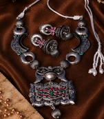 Tribal Bloom Oxidized Silver Necklace Set
