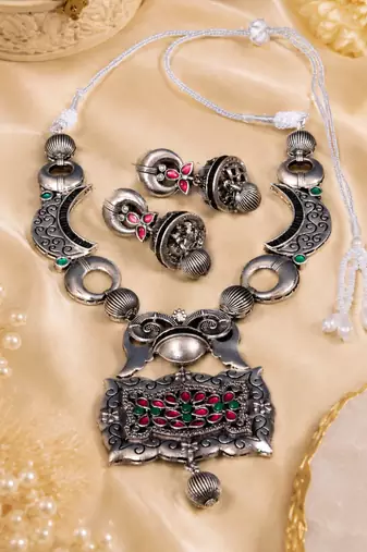 Tribal Bloom Oxidized Silver Necklace Set