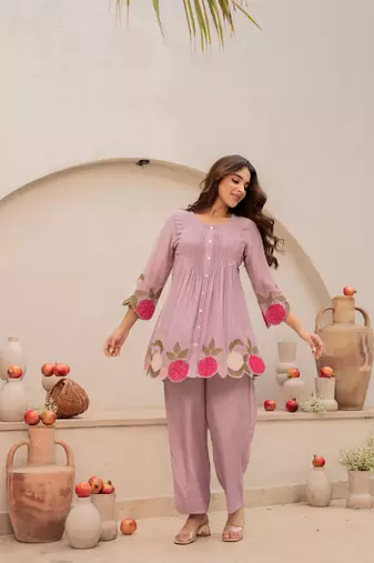 Lavender chanderi silk sequin embroidered round neck kurta co-ord set
