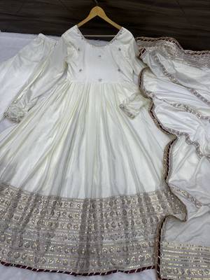 Cream embroidered chinon silk gown set with dupatta 4