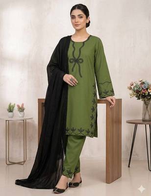 Green rayon embroidered kurta palazzo set with georgette dupatta 2