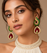 Emerald majesty diamond drop earrings