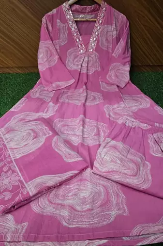 Beautiful pink 3-piece pure cotton kurta set