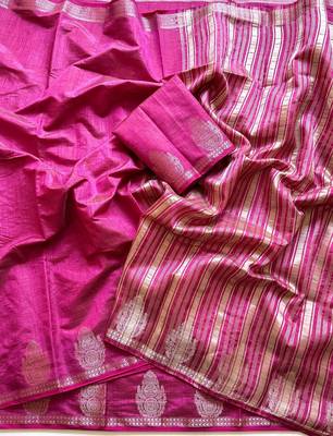 Rani Pink Color Nakashi Butta Figure Border Jari With Tassels Fumka On Pallu Tussar Silk Saree 2