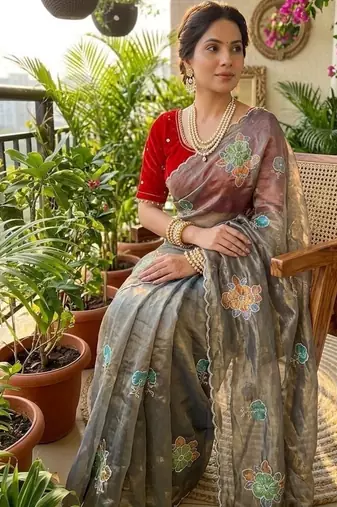 Grey Color khatli with pearl moti work Sartin Saree