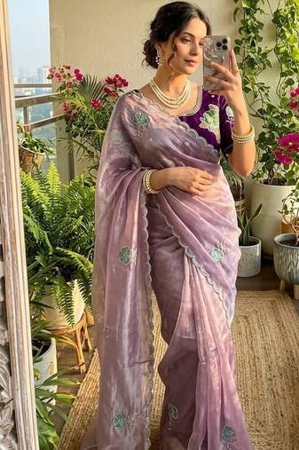 Lavender Color khatli with pearl moti work Sartin Saree