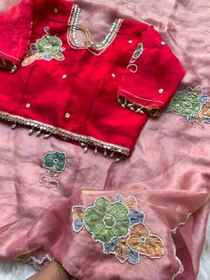 Peach Color khatli with pearl moti work Sartin Saree 4
