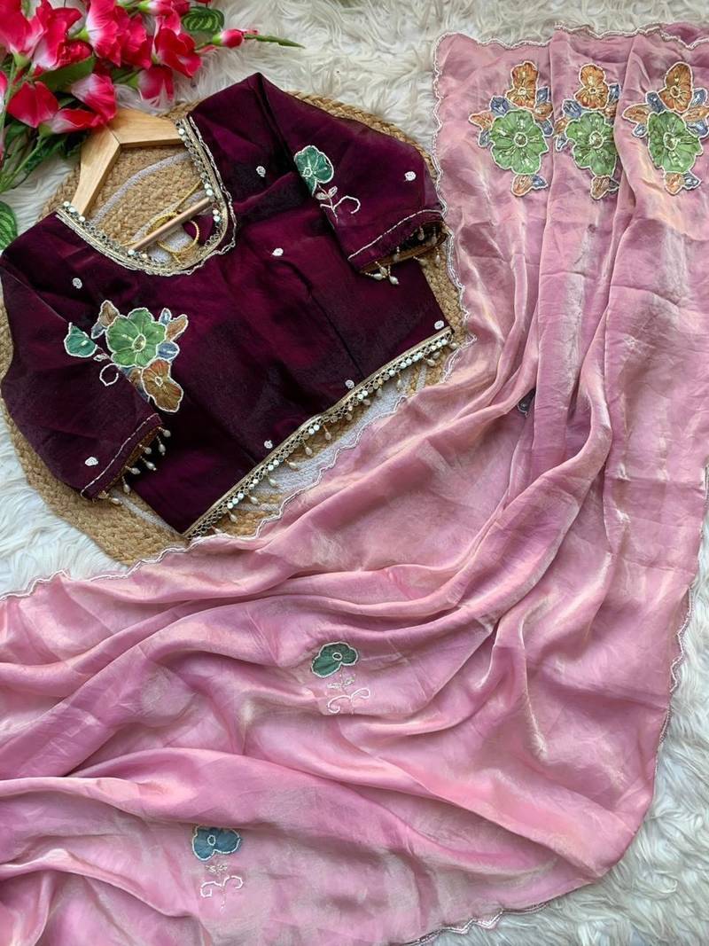 Pink Color khatli with pearl moti work Sartin Saree