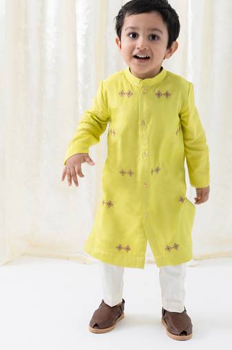 Green embroidered viscose kurta set