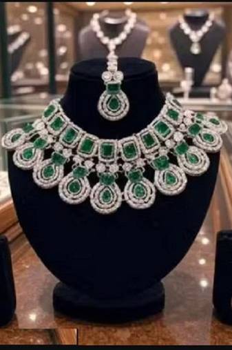 Western party wear silver plated chain pendant set