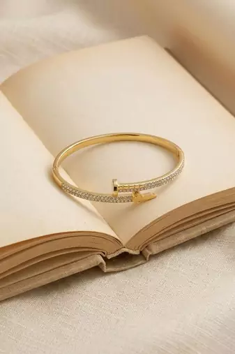 Gold plated anti tarnish cz nail design bracelet