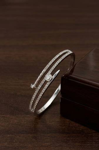 Silver plated anti tarnish cz nail design bracelet
