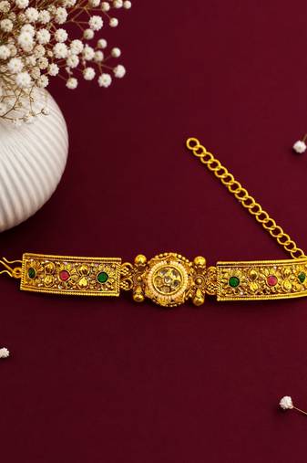 Gold plated kundan elegant adjustable bracelet