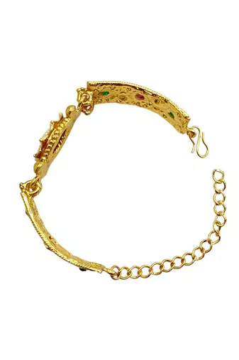 Gold plated kundan elegant adjustable bracelet