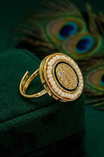 Gold plated cz oval adjustable finger ring
