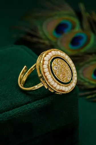 Gold plated cz oval adjustable finger ring