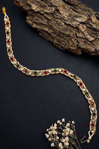 Gold plated sleek kundan mathapatti sheeshphool