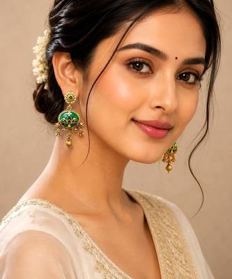 Green heritage rajwadi earrings 4