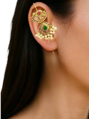 Gold plated elephant motif needle ear cuff earrings 4