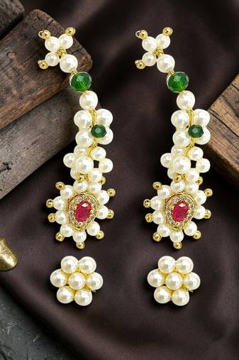 Maharashtrian style ear cuff with stud earrings
