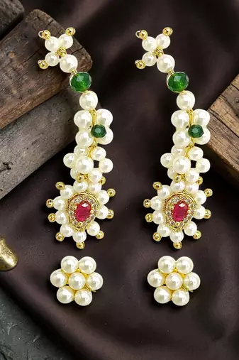 Maharashtrian style ear cuff with stud earrings