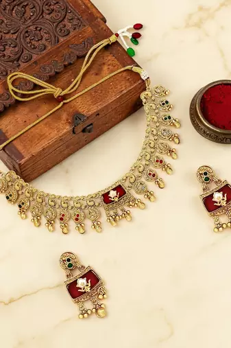 Matte gold plated peacock heritage necklace set