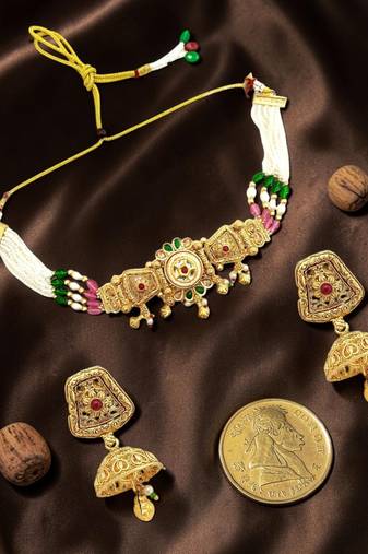 Gold plated kundan rajwadi choker necklace set